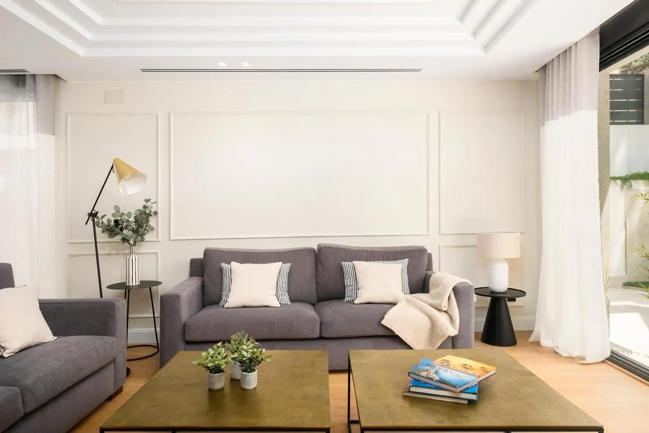 Apartamentos La Zagalilla Малага Испания